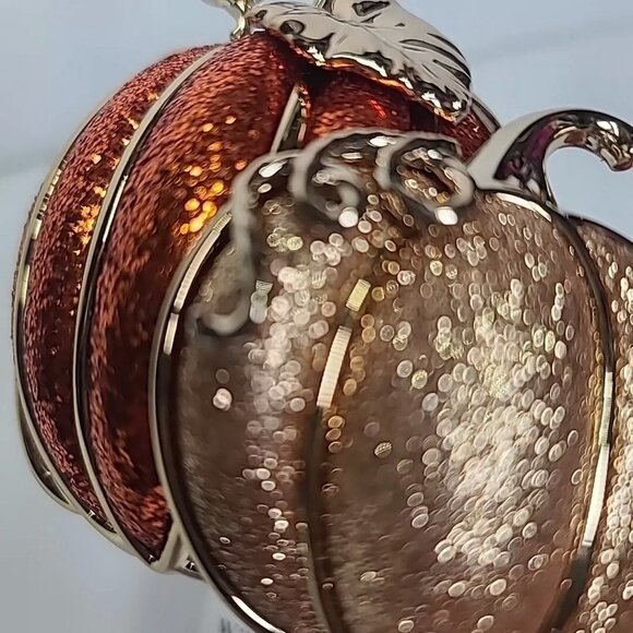 Bath And Body Works Glitter Pumpkins Plugin - Picture 3 of 5